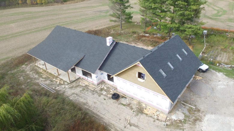 Roof on New Construction House in Caistor Centre