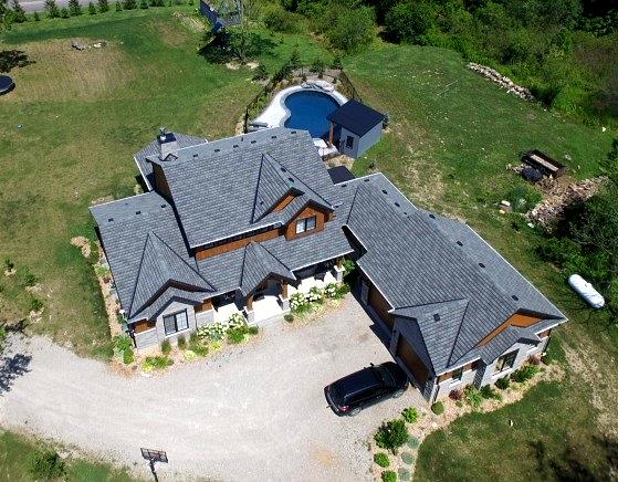 Roof replacement by Gateway Roofing on River Rd in Caledonia with GAF Slateline shingles. Colour: Antique Slate