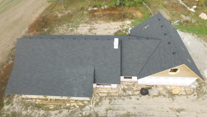 Roof on New Construction House in Caistor Centre